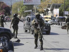 Policía haitiana recupera doce zonas estaban en manos de pandilleros