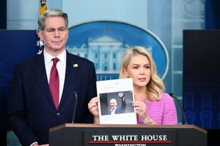 EEUU: Casa Blanca tacha «acto hostil» si Amazon detalla los aranceles