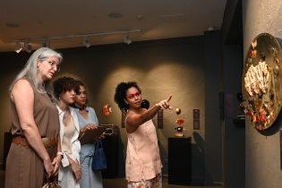 Centro Cultural Banreservas inaugura exposición Melissa 20, memorias de un recorrido