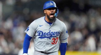 Teoscar Hernández llega a 201 jonrones en las Grandes Ligas