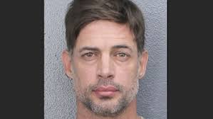 William Levy queda libre tras pagar fianza de 500 dólares