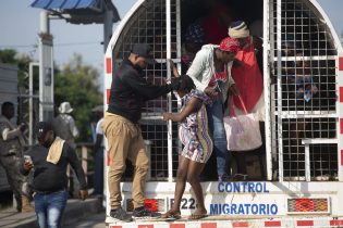 Acusa RD violar Ley Migración con deportaciones haitianos
