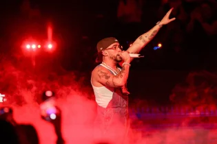 Bad Bunny arrancará su gira mundial en RD el 21 de noviembre de 2025