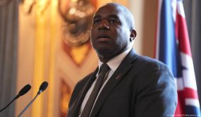 REINO UNIDO: Impone su mayor paquete sanciones contra Rusia