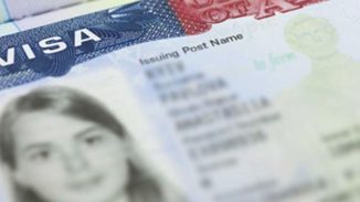 EU retirará visa a funcionarios «censuren» las redes sociales