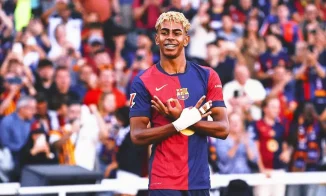 Yamal renueva contrato con el Barça hasta 2031