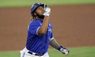 Vladimir Guerrero Jr. y Elly de la Cruz conectan cuadrangulares