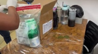 Ocupan droga en 20 envases de champú y tratamiento de cabello