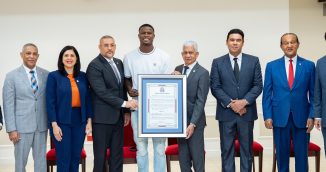 Senado reconoce al boxeador Cristian Pinales, medallista de bronce Juegos Olímpicos 2024