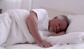 Un somnólogo revela cómo puedes dormir bien y rápido