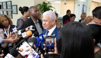 Presidente del Senado rechaza inicio de campaña política a destiempo