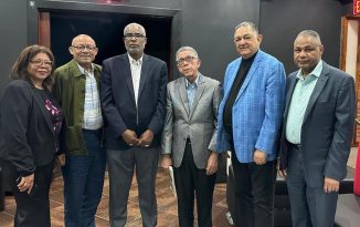 NUEVA YORK: Periodistas de RD celebran animado conversatorio