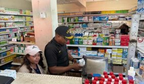 Decomisan fármacos vencidos y falsificados municipio Salcedo
