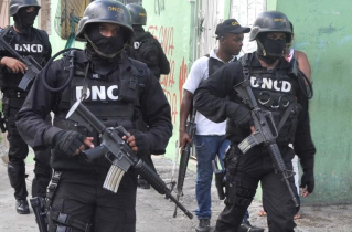 DNCD interviene en Capotillo, ocupa drogas y arresta a siete