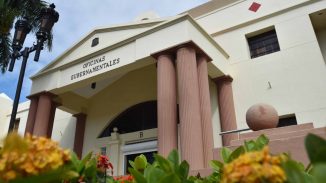Aprobación de inversión pública desciende 83% en Dominicana