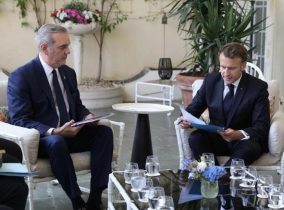 Gobierno francés interesado en financiar tren y transporte de SD