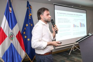 Piden medidas para fiscalizar financiamiento a partidos RD