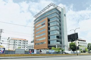 Industria y Comercio vigila decisión de Irán sobre el estrecho de Ormuz y su impacto en RD