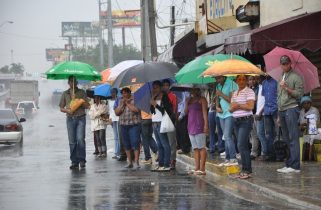 Varias provincias dominicanas están bajo alerta de aguaceros