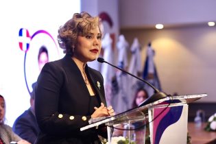 Proponen crear observatorio regional sobre género y competencia durante foro internacional