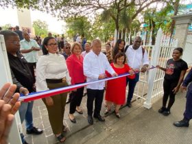 Ayuntamiento San Cristóbal reabre el parque Piedras Viva