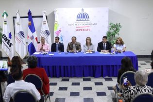 Gobierno inicia entrega bono a familias afectadas caso Jet Set