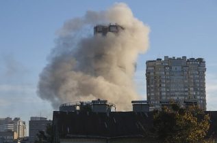 UCRANIA: Tres muertos por ataque ruso contra ciudad ucraniana Sumi