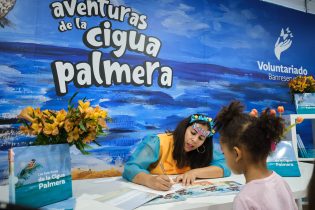 La Cigua Palmera vuela hasta Madrid para inspirar a niños sobre la biodiversidad y la cultura dominicana