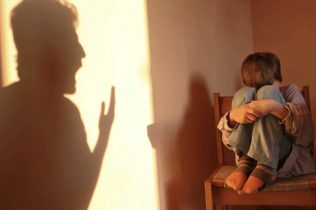 Persisten prácticas violentas de crianza en la RD, según el Unicef