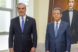 Abinader visita este jueves a Leonel Fernández en FUNGLODE