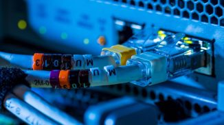 Dos cortes de fibra óptica de Claro afectan servicio de voz y data en RD