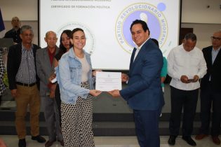 PRM realiza jornada formación política y función estatal en RD