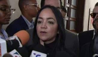 Ministra confía prosperará su demanda contra comunicador