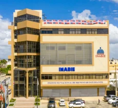 INABIE dice canceló 20 contratos y 9 empleados por irregularidades en licitaciones de utilería escolar