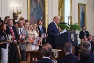 EEUU: Trump dice los carteles tienen un «fuerte control» de México