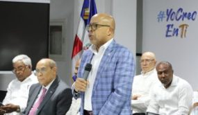 Alfredo Pacheco lidera preferencias para la Secretaría General del PRM