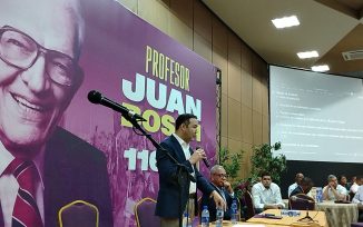 Pujols reconoce aportes de la dirigencia municipal del PLD
