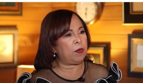 Zoila Puello denuncia recorte y maltrato a su espacio en la televisión estatal