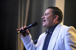 El merenguero Henry Castro sigue vigente en gusto popular