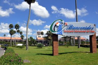 Decomisan 58 kilos cocaína en cajas pescado Aeropuerto Cibao