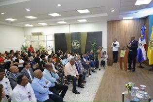 Contraloría destaca importanca del control interno y transparencia en el Estado