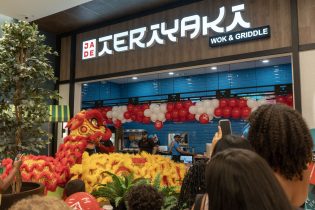 Jade Teriyaki inaugura sucursal en Ágora Santiago Center
