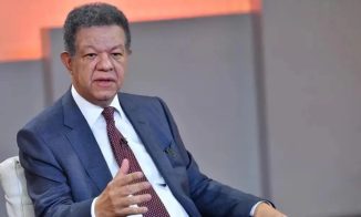 Leonel denuncia gobierno condenó al pueblo a comer «cocote y pata»