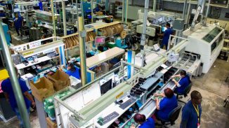Mayoría empleados en zonas francas de RD son mujeres