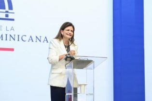 Vicepresidenta dominicana destaca rol de las zonas francas