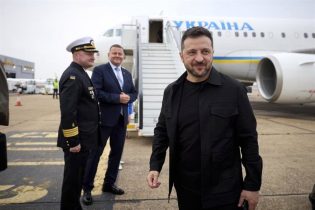 BELGICA: Zelenski asegura Ucrania está lista «para una tregua real»
