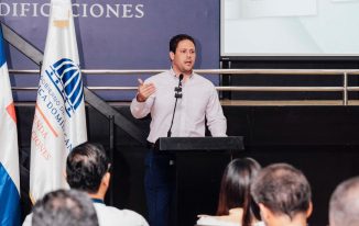 Ministro Carlos Bonilla presenta Código de Construcción en RD