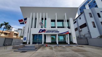 Comisión Aeroportuaria multa a AERODOM con 5 millones de dólares por apagón