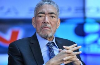 Mejía critica acciones Estados Unidos en contra de Venezuela