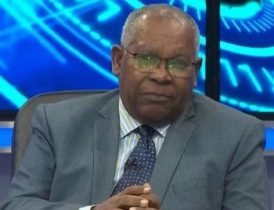 Ante el peor momento, más préstamos e improvisaciones